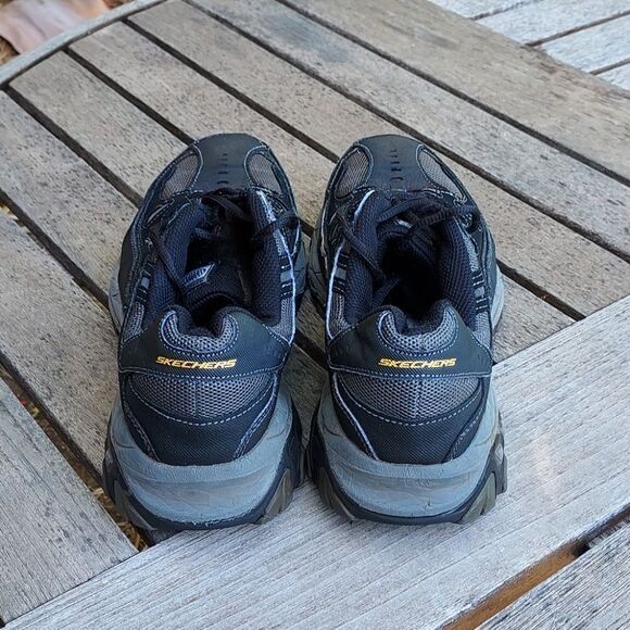 Sketchers Steel Toe shoes 10 - Picture 3 of 11